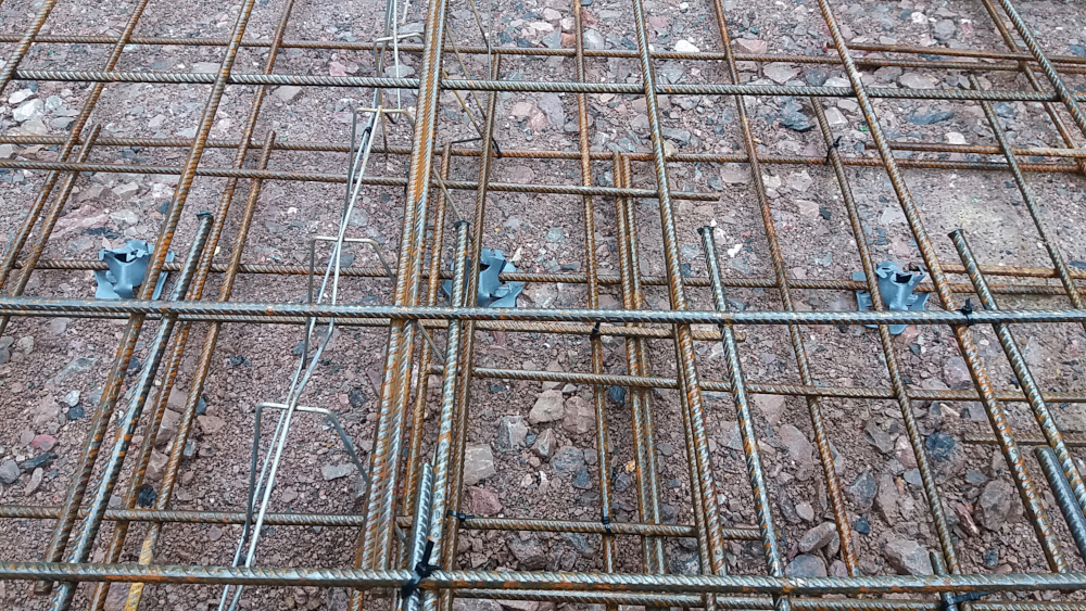 build basement BS8102